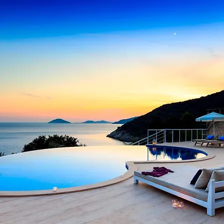 Villa Korsan Guney *